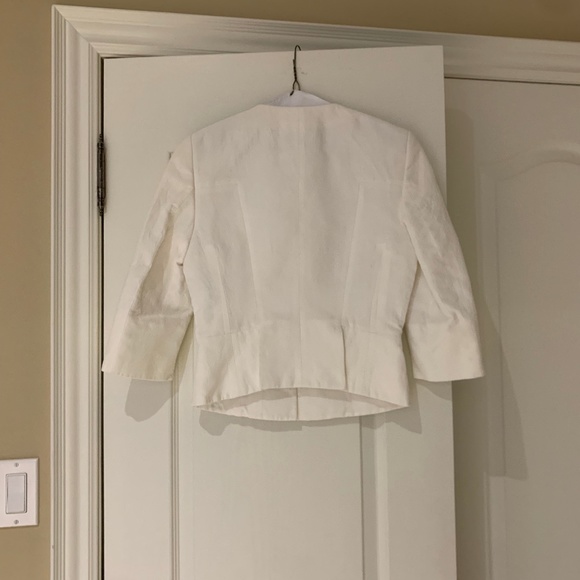 Hugo Boss Off Cropped Jacket, Size 2, Off-White - Picture 3 of 13